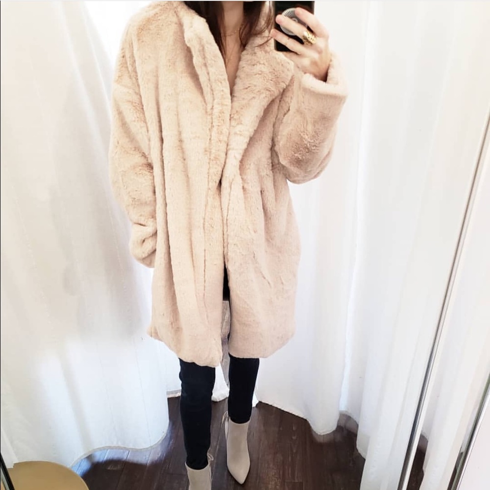 NWOT Faux Fur Coat-Super Soft